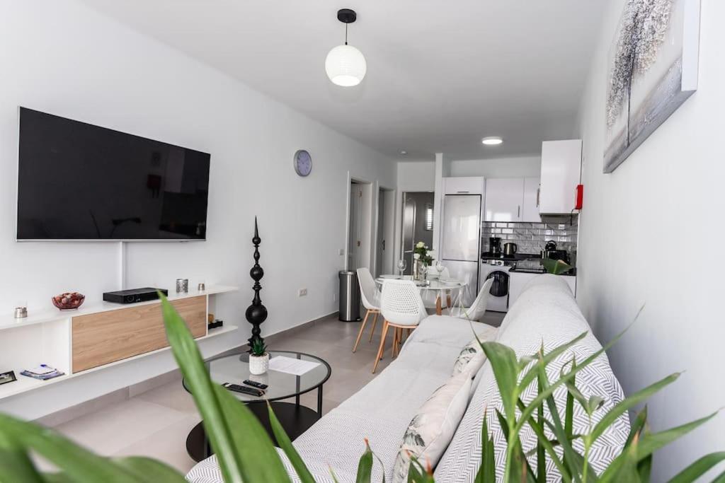 Casa Bella Apartment Puerto del Carmen  Ngoại thất bức ảnh