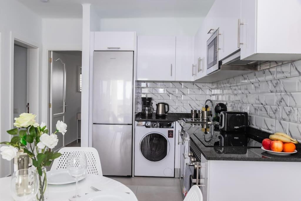 Casa Bella Apartment Puerto del Carmen  Ngoại thất bức ảnh